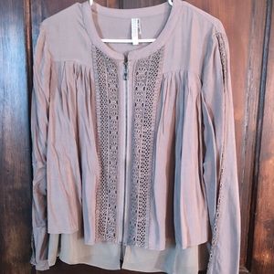 Vici zip blouse.